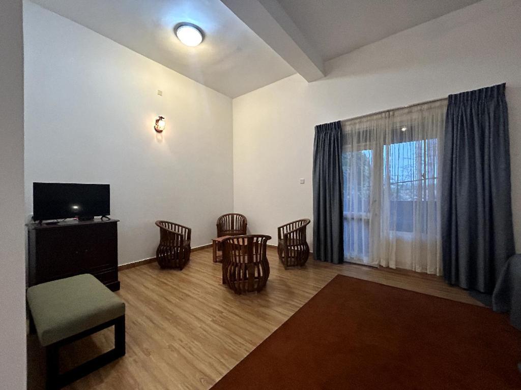 K And K Country Resort Minuwangoda ภายนอก รูปภาพ