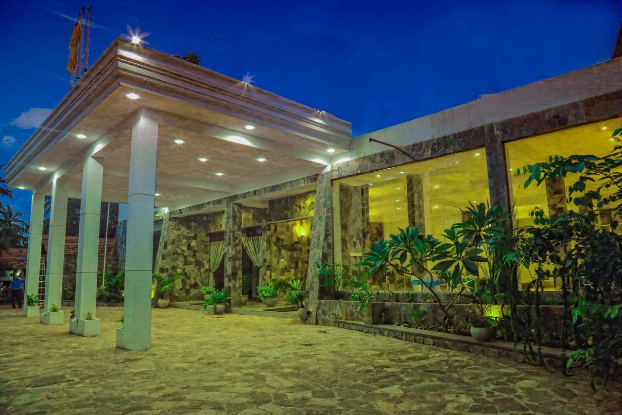K And K Country Resort Minuwangoda ภายนอก รูปภาพ